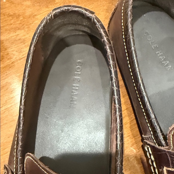 NWOT Cole Haan Men\'s Brown Leather Loafers with saddle hardware